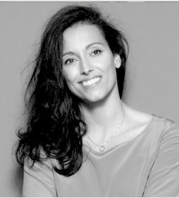 M&ordf; Teresa Perales Fern&aacute;ndez