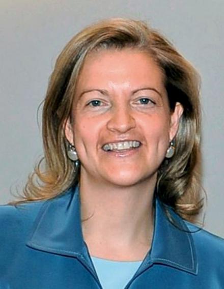 MATILDE GARC&Iacute;A, PRIMERA MUJER QUE OCUPA LA DIRECCI&Oacute;N GENERAL DE DEPORTES DEL CSD
