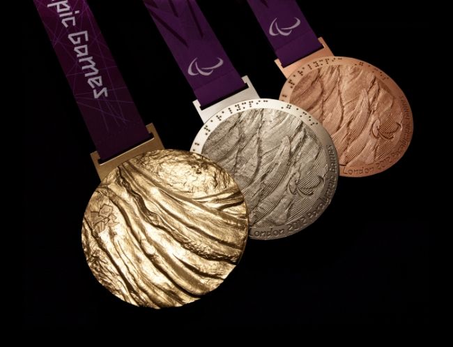 UNA DE ESTAS MEDALLAS PODR&Iacute;A SER TUYAÃâ¦