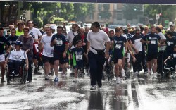 FUNDACI&Oacute;N DEPORTE Y DESAF&Iacute;O ENTRENA A CORREDORES CON DISCAPACIDAD 