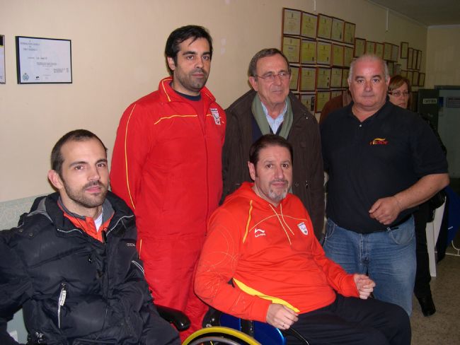 TIRADA SOLIDARIA EN ORENSE EN BENEFICIO DE LA ASOCIACI&Oacute;N 1&ordm; DE MAYO