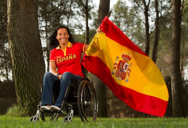 TERESA PERALES, CONDECORADA CON LA REAL CRUZ DEL MERITO DEPORTIVO