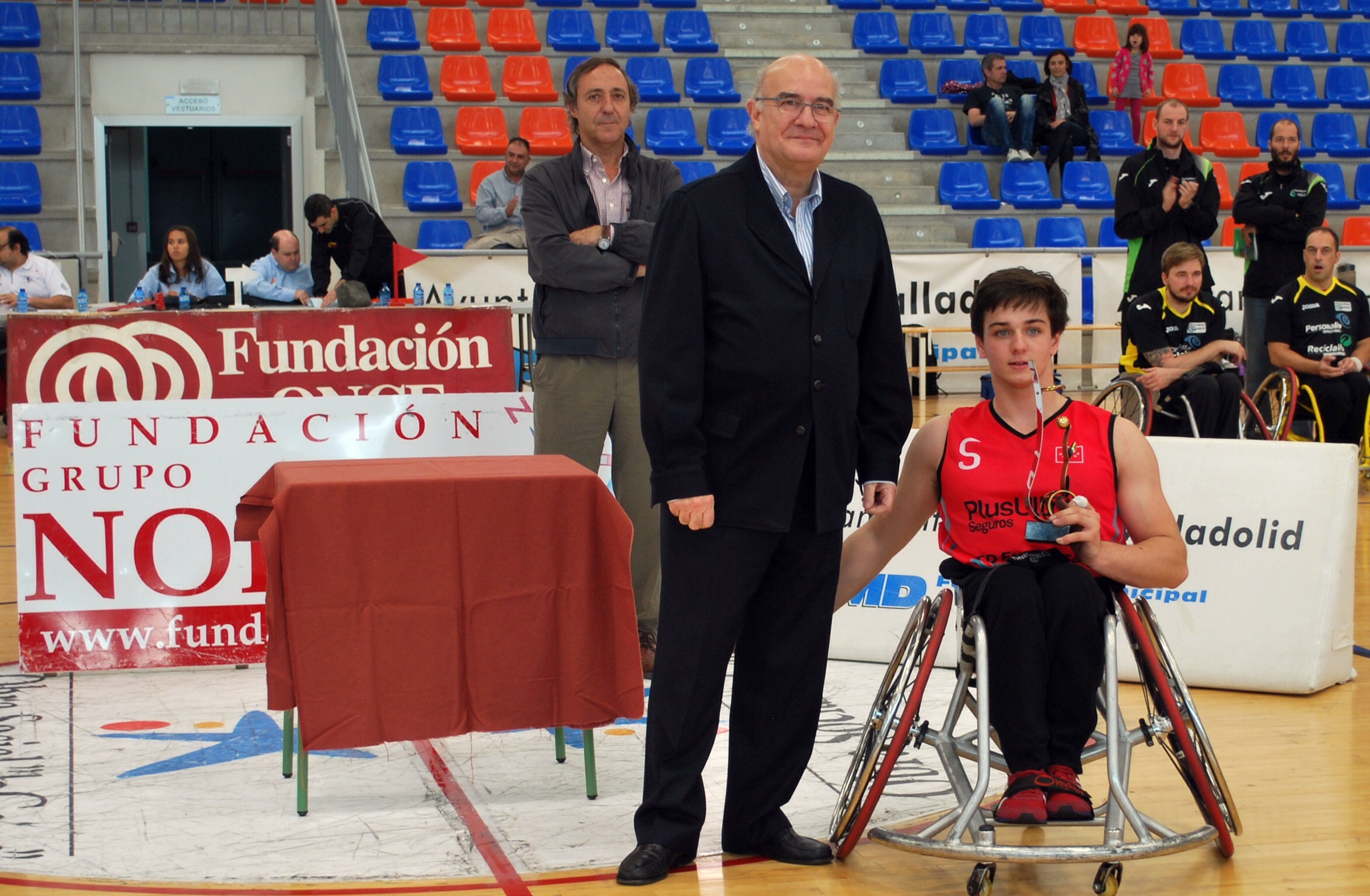 CR&Oacute;NICA - FUNDACI&Oacute;N GRUPO NORTE 44 - FUNDOSA ONCE 59 ( III TROFEO CIUDAD DE VALLADOLID-FUNDACI&Oacute;N GRUPO NORTE 2013.