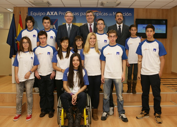   AXA RENUEVA SU APOYO AL EQUIPO DE PROMESAS PARAL&Iacute;MPICAS DE NATACI&Oacute;N HASTA EL A&Ntilde;O 2016 