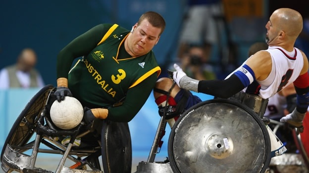 LA FEDDF ACOGE UN NUEVO DEPORTE.RUGBY EN SILLA DE RUEDAS O QUAD RUGBY