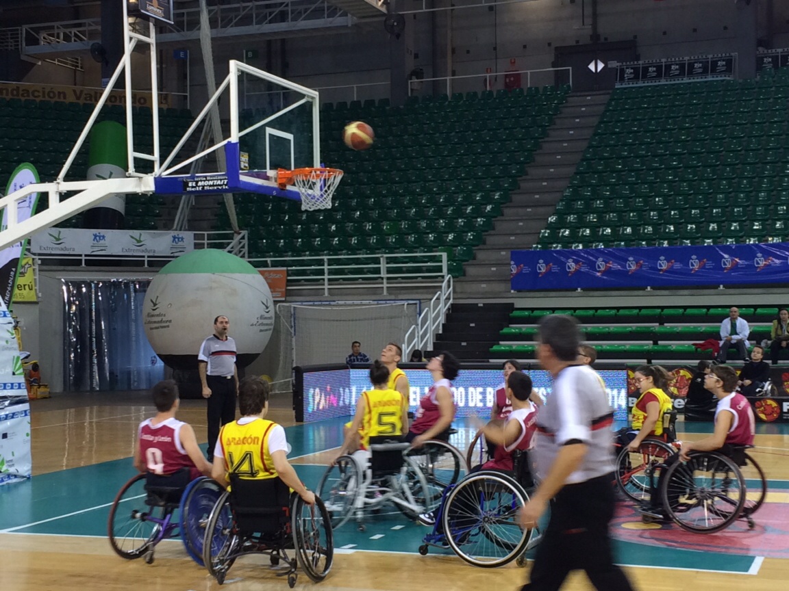 CR&Oacute;NICA DE LA PRIMERA JORNADA DEL CAMPEONATO DE ESPA&Ntilde;A POR COMUNIDADES AUT&Oacute;NOMAS EN EDAD ESCOLAR DE BALONCESTO EN SILLA DE RUEDAS - C&Aacute;CERES 2 - 6 DE ENERO.