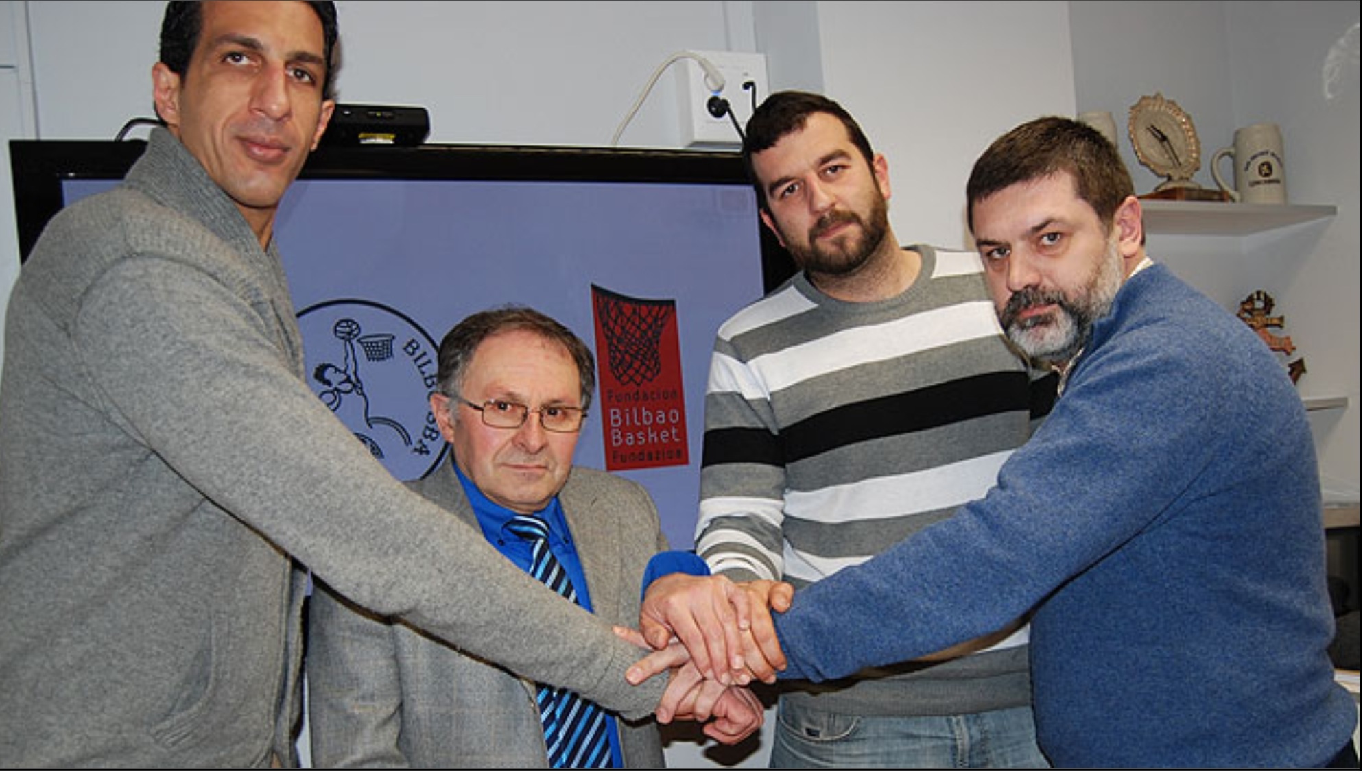 ACUERDO DE COLABORACI&Oacute;N ENTRE EL BILBAO BASKET Y EL BILBAO BSR.