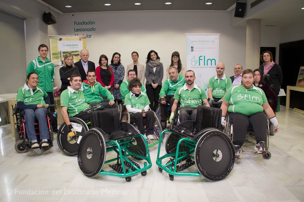 FUNDACI&Oacute;N UNIVERSIA, DONA DOS SILLAS DE QUAD - RUGBY , AL EQUIPO DE LA FUNDACI&Oacute;N DEL LESIONADO MEDULAR.