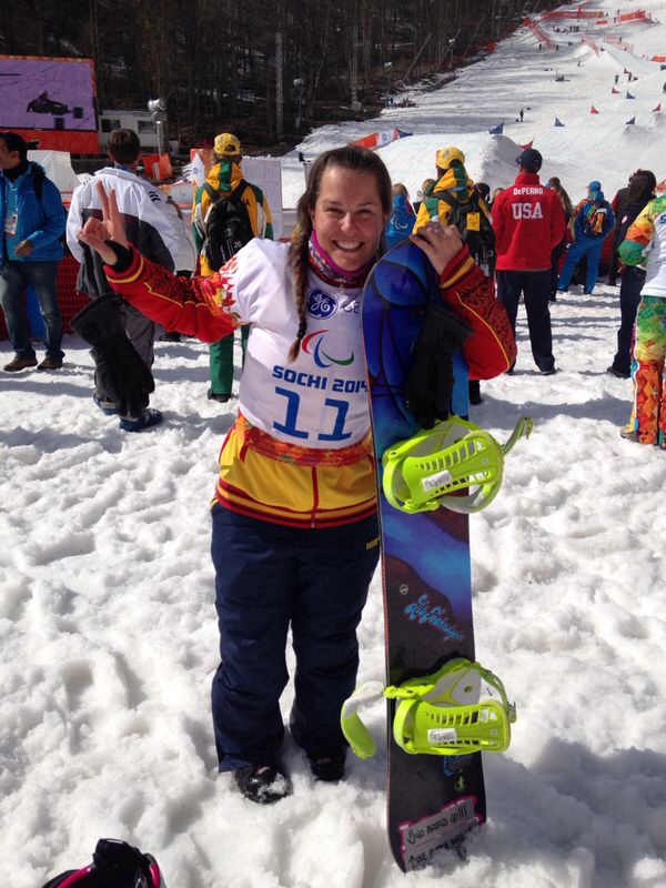 ASTRID FINA, CONSIGUE UN MERITORIO DIPLOMA EN SNOWBOARD, TRAS SU PRIMERA PARTICIPACI&Oacute;N EN UNOS JUEGOS PARAL&Iacute;MPICOS DE INVIERNO.