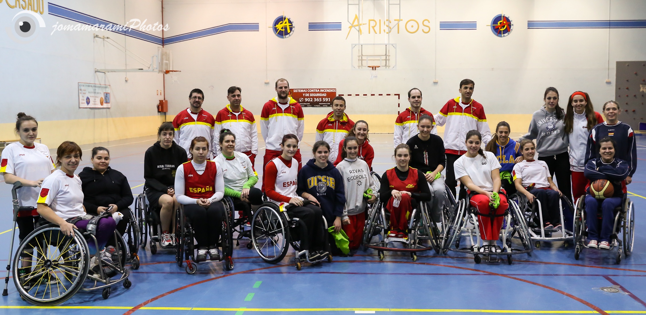 LA SELECCI&Oacute;N ESPA&Ntilde;OLA FEMENINA DE BALONCESTO EN SILLA DE RUEDAS RECIBI&Oacute; EN LA JORNADA DE AYER LA VISITA DEL RIVAS  EC&Oacute;POLIS , UNO DE LOS MEJORES EQUIPOS JUNIOR FEMENINOS DEL TERRITORIO NACIONAL .