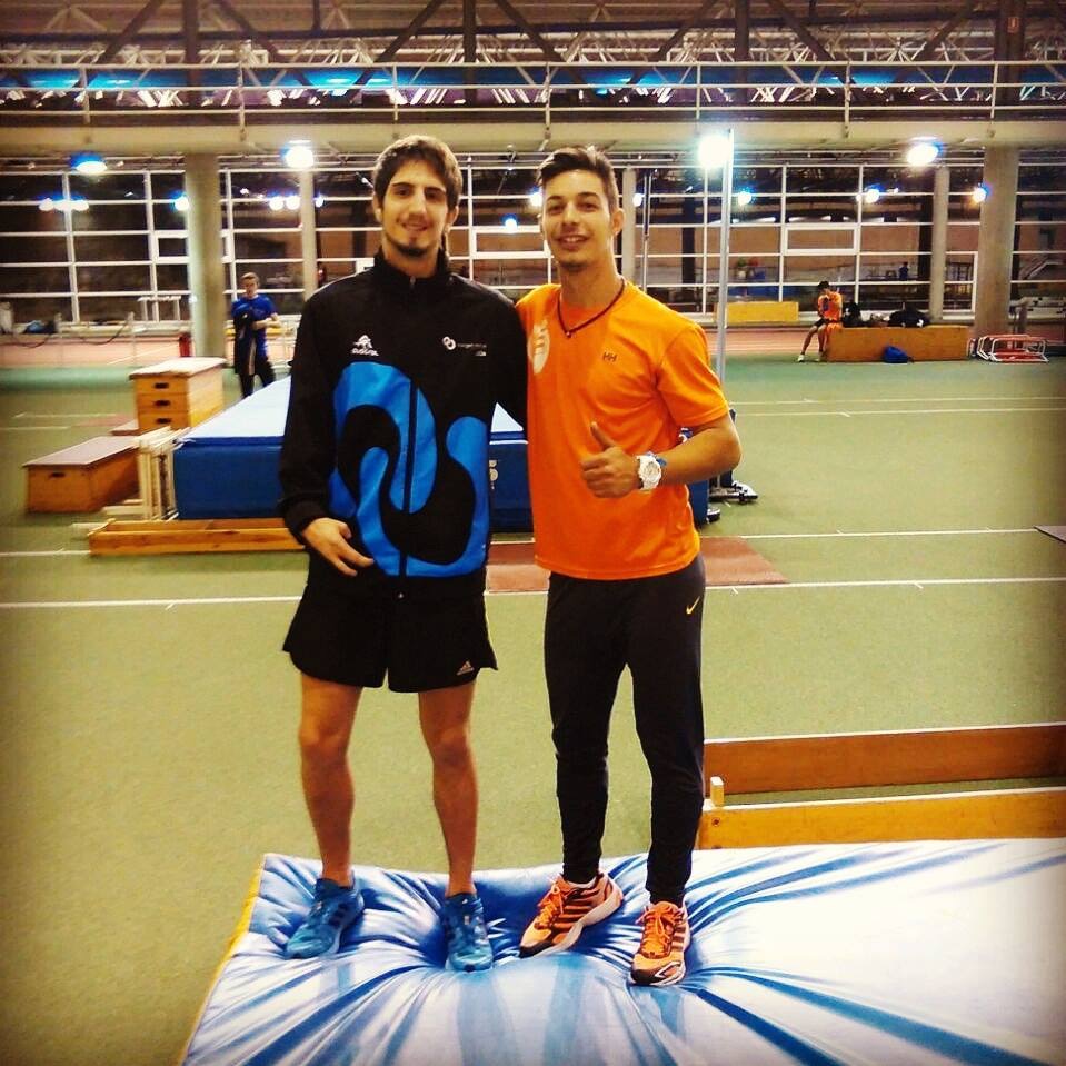 LOS ATLETAS DANIEL PEREZ Y CARLOS JAVIER ESTUVIERON CONCENTRADOS DURANTE EL PUENTE DE LA CONSTITUCION EN EL CAR DE MADRID , CON EL EQUIPO LIBERY DE PROMESAS PARAL&Iacute;MPICAS DE ATLETISMO.