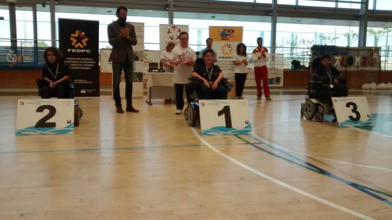 Cr&oacute;nica del Campeonato de Espa&ntilde;a de Slalom celebrado el pasado fin de semana en Hondarribia.