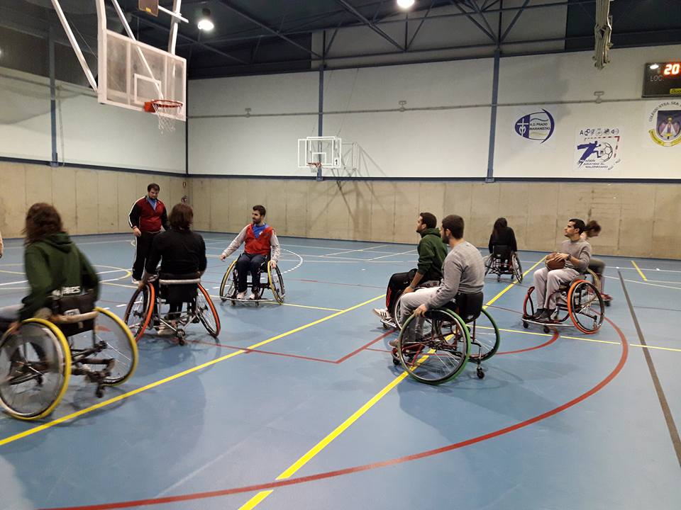 Por segundo a&ntilde;o consecutivo Universitarios de Erasmus Ciudad Real conocen el baloncesto en silla de ruedas con el BSR Cocemfe Puertollano