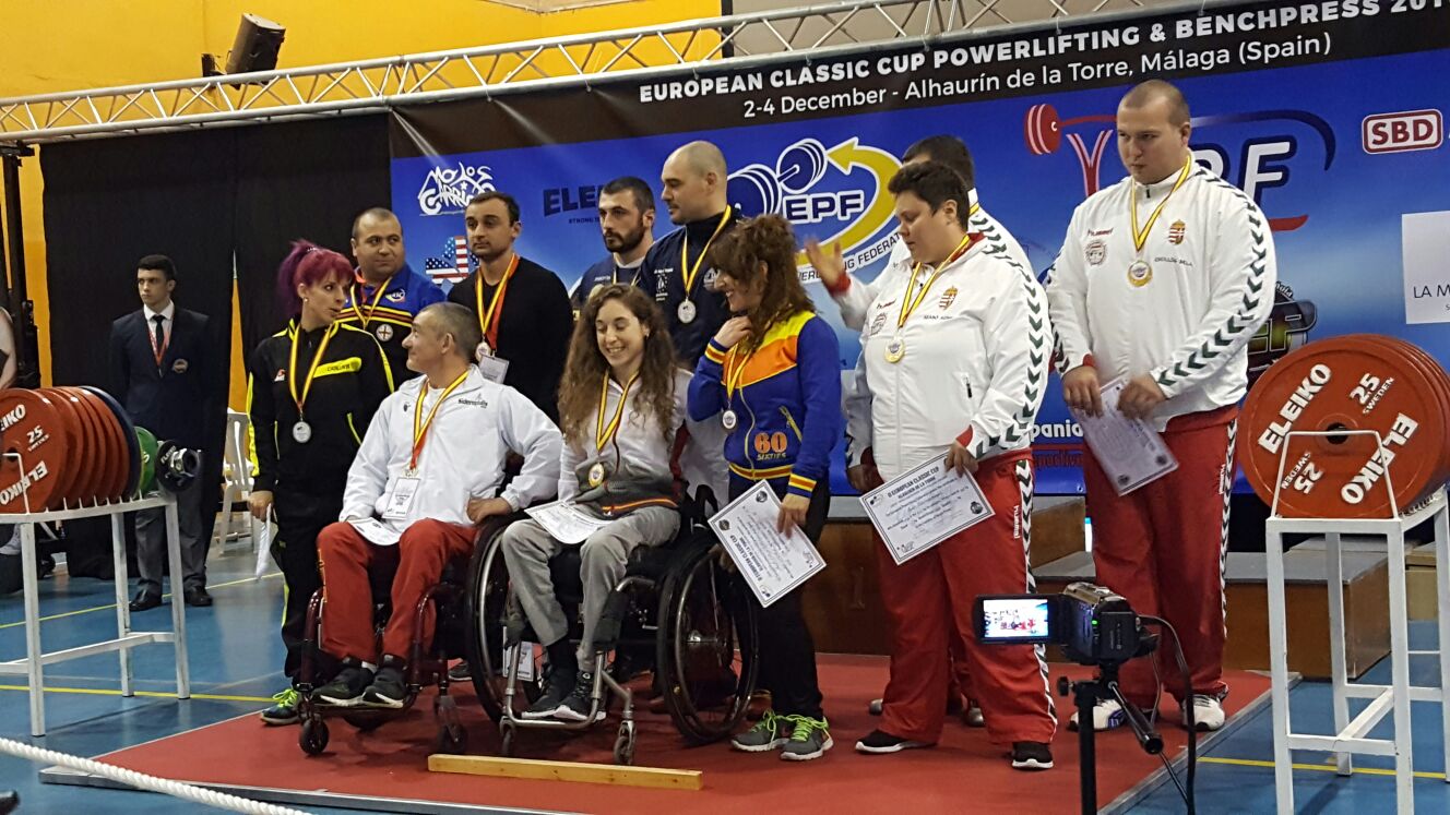 &Eacute;xito de los levantadores FEDDF en el European Cup de Alhar&iacute;n de la Torre