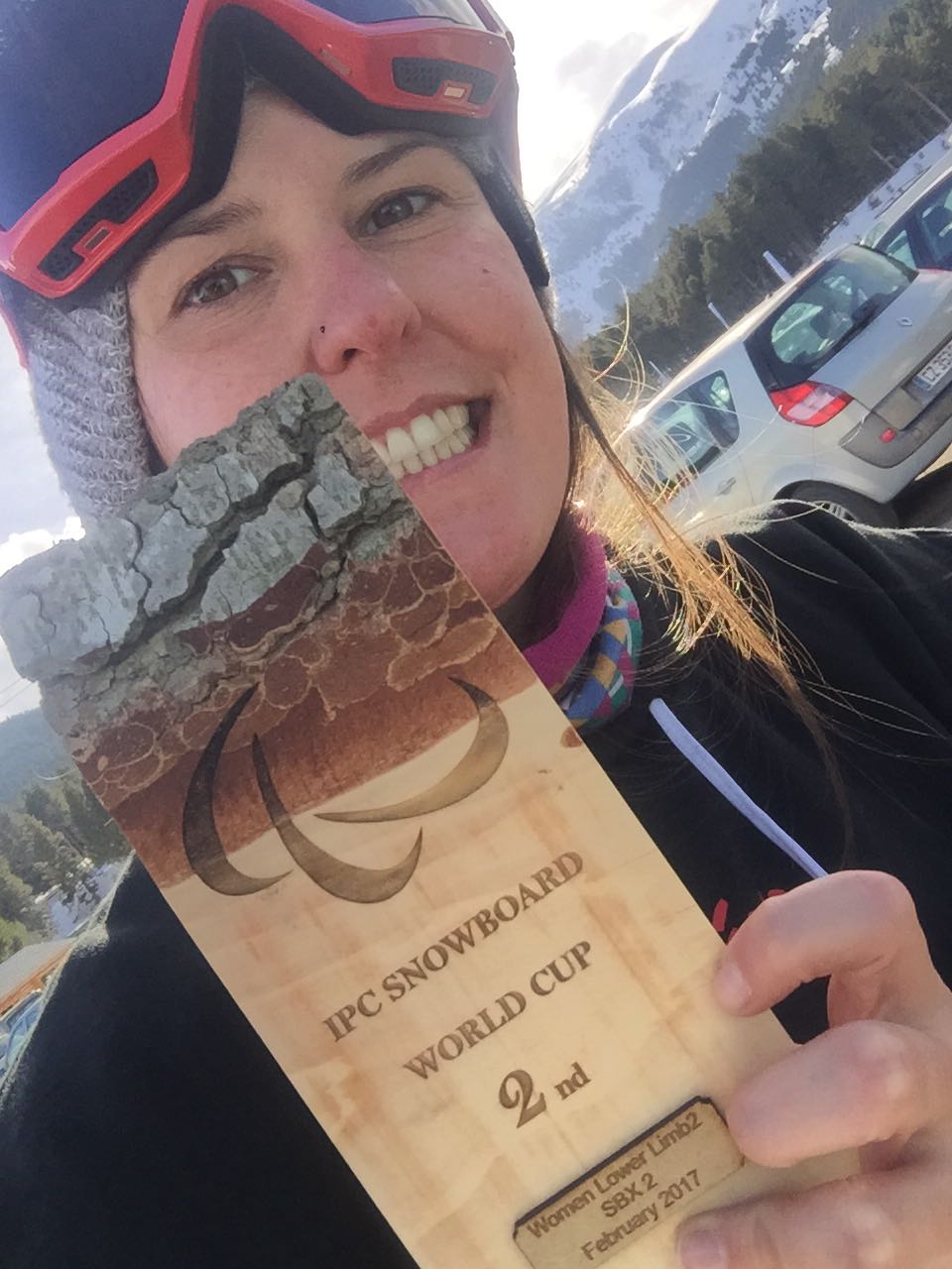   Astrid Fina suma su segunda medalla de plata en la prueba de boardercross de la Copa del Mundo de Snowboard en La Molina  