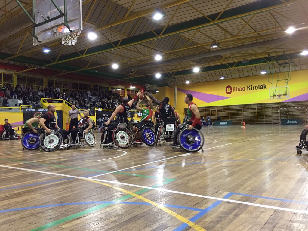 Bidaideak Bilbao BSR 82 - 51 Fundaci&oacute;n Vital Zuzenak