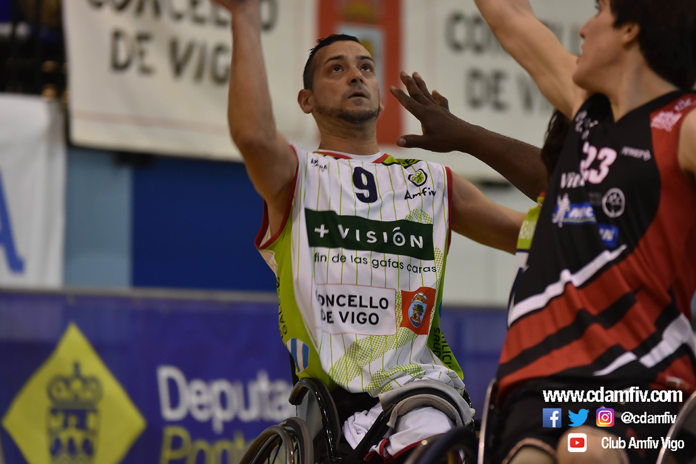 Al MasVisi&oacute;n Amfiv B le falta acierto en el momento decisivo para volver de Vitoria con un triunfo