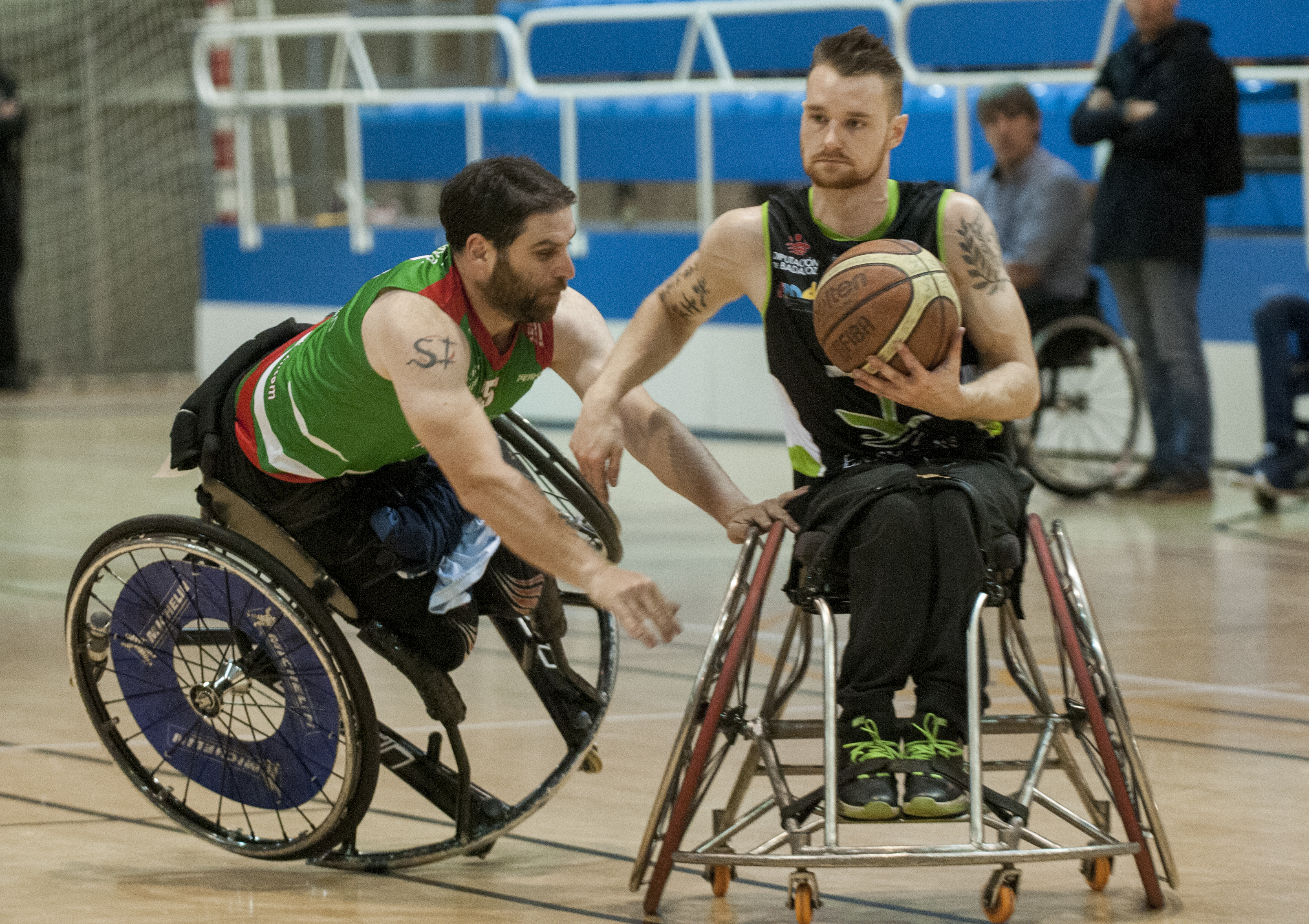 El Fundaci&oacute;n Vital Zuzenak se complica la permanencia tras caer ante el Mideba (39-48)