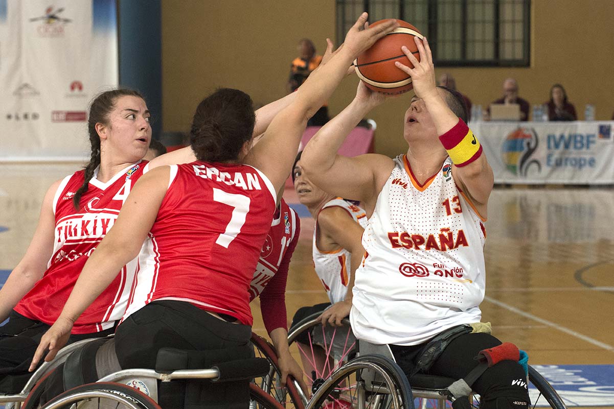 Espa&ntilde;a, primer l&iacute;der femenino del Europeo de Baloncesto en Silla de Ruedas