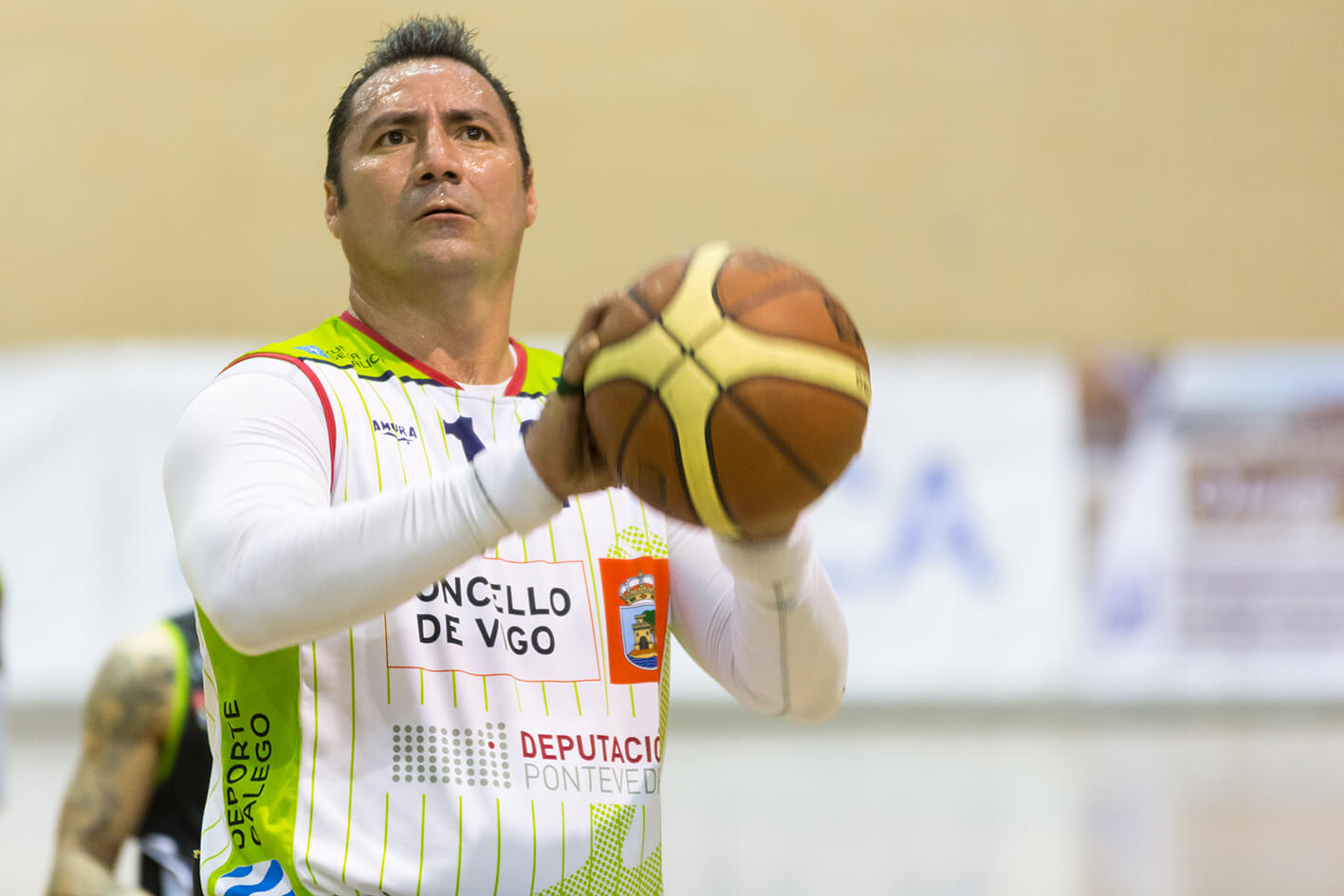 El mexicano Salvador Zavala renueva con el Amfiv y se incorporar&aacute; el lunes a la pretemporada