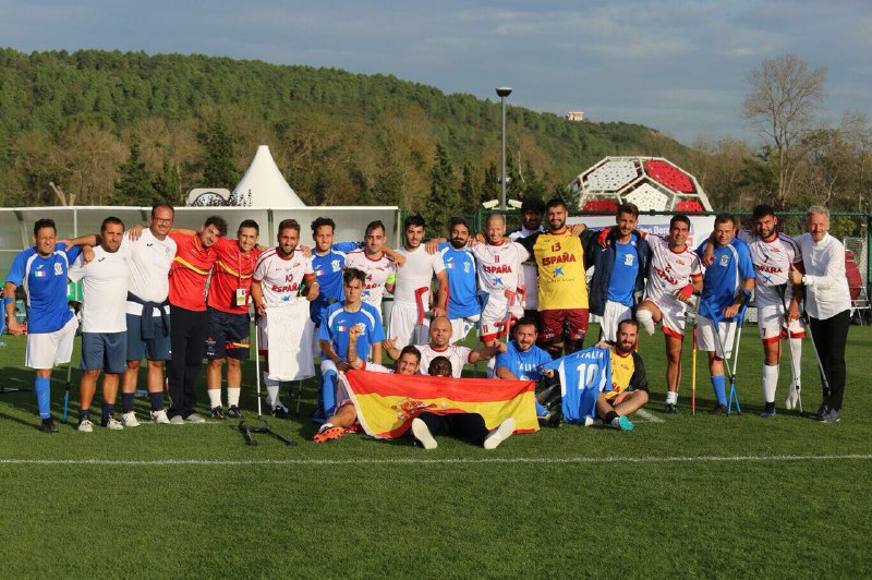 Espa&ntilde;a vence a Italia por 2 a 1 y se clasifica para las semifinales del campeonato de Europa de f&uacute;tbol para amputados que se celebra en Estambul