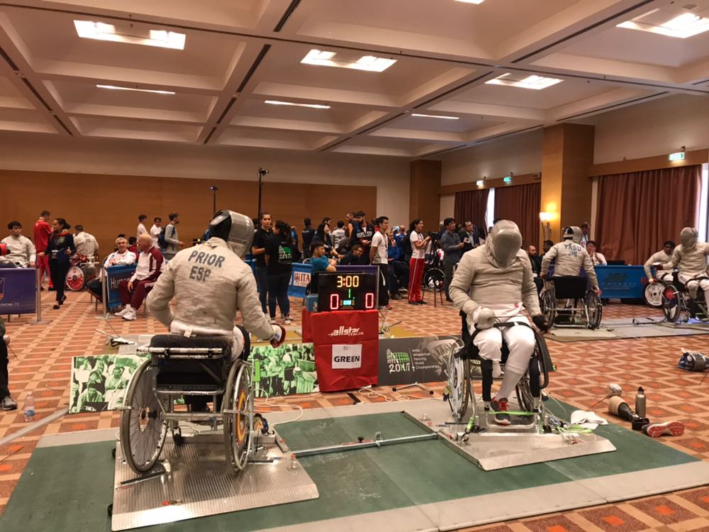 Alex Prior y Lorenzo Ribes debutan en la segunda jornada del campeonato del mundo de esgrima en silla de ruedas en Roma