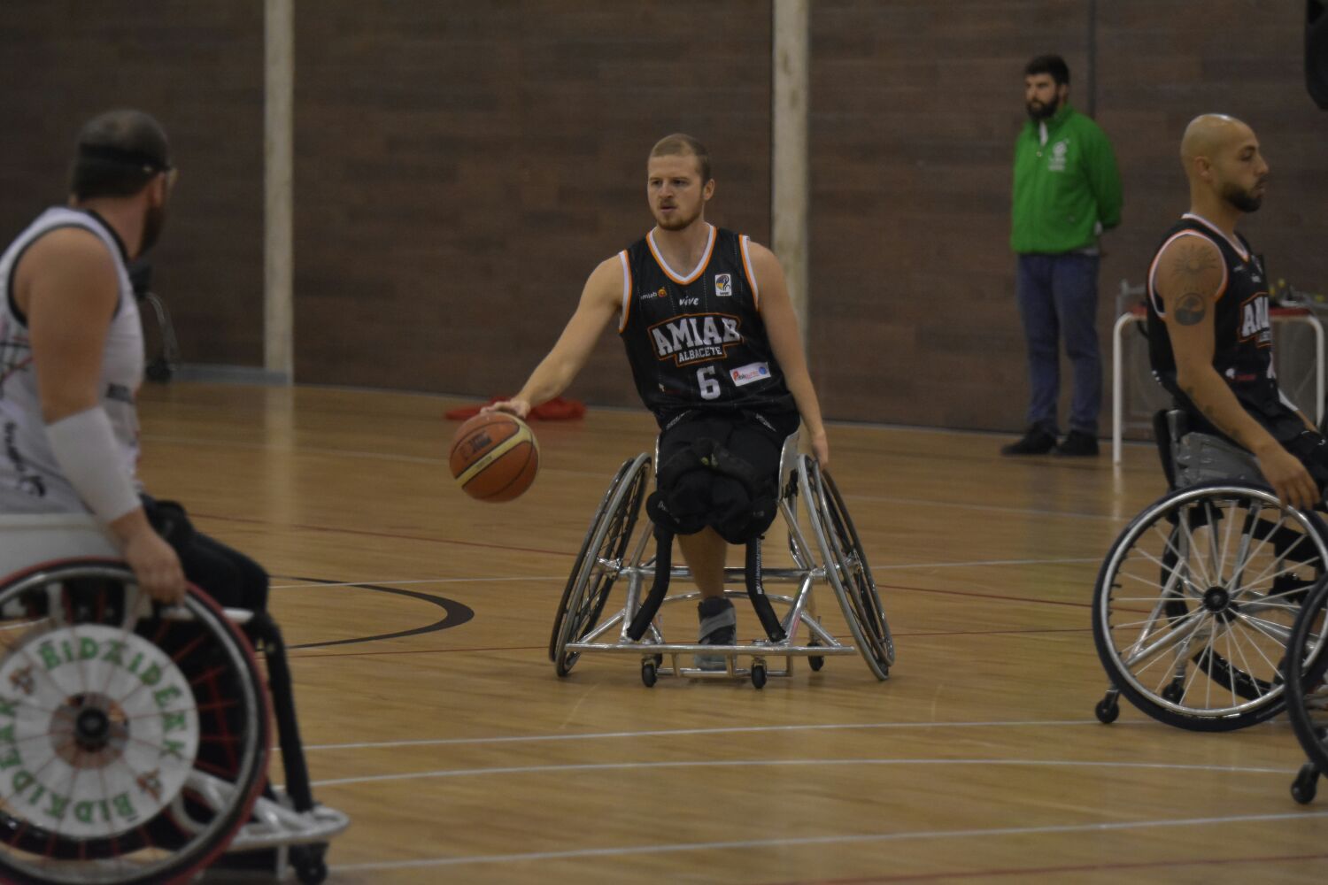 El BSR Amiab Albacete juega en Vigo ante un Amfiv que viene de ganar al campe&oacute;n Ilunion