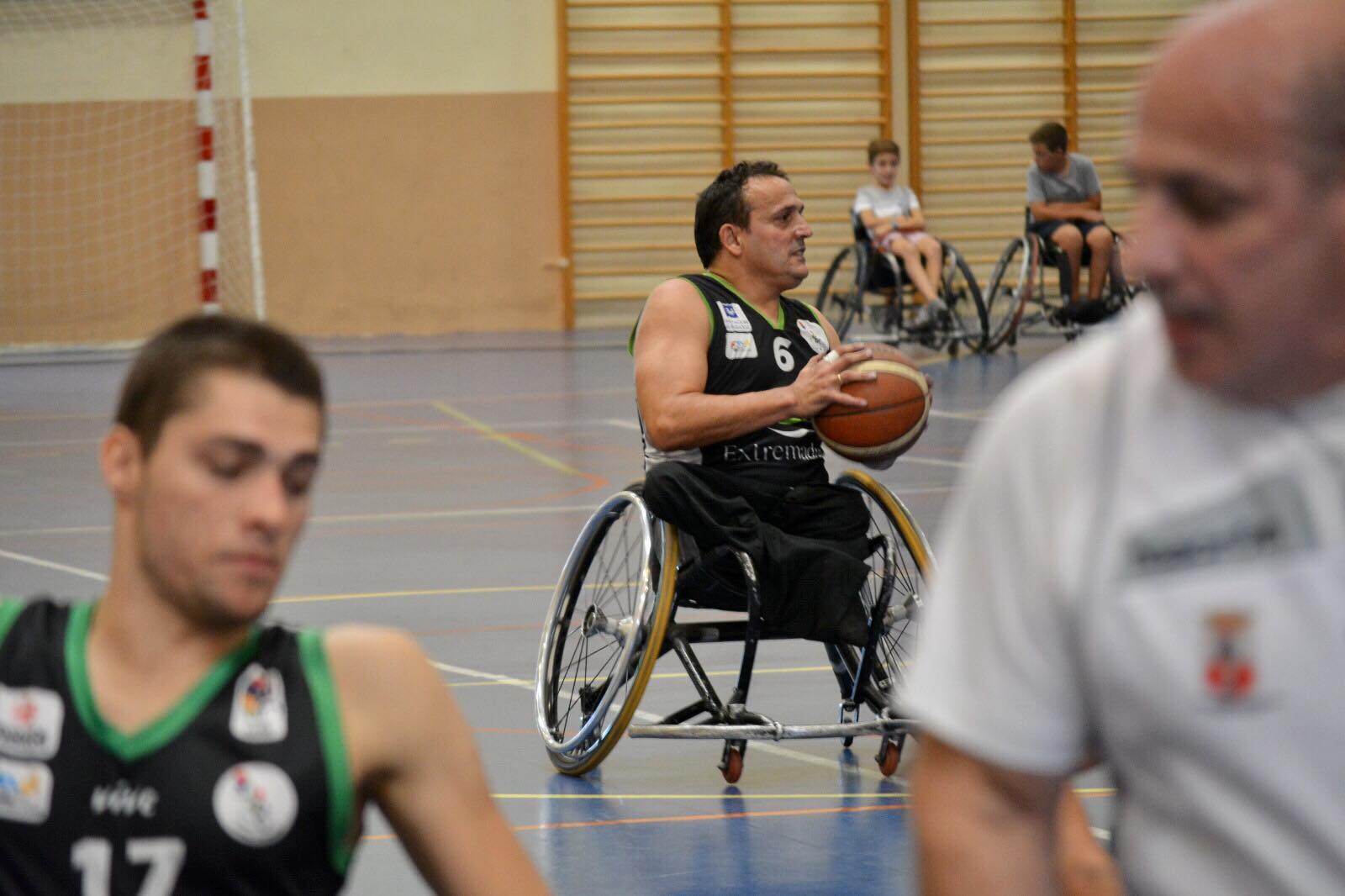Fin de a&ntilde;o en casa para el Mideba Extremadura ante un rival directo