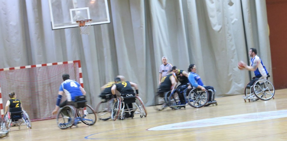 Victoria para Bah&iacute;a de C&aacute;diz ante el BSR Puertollano Amiab 68-82