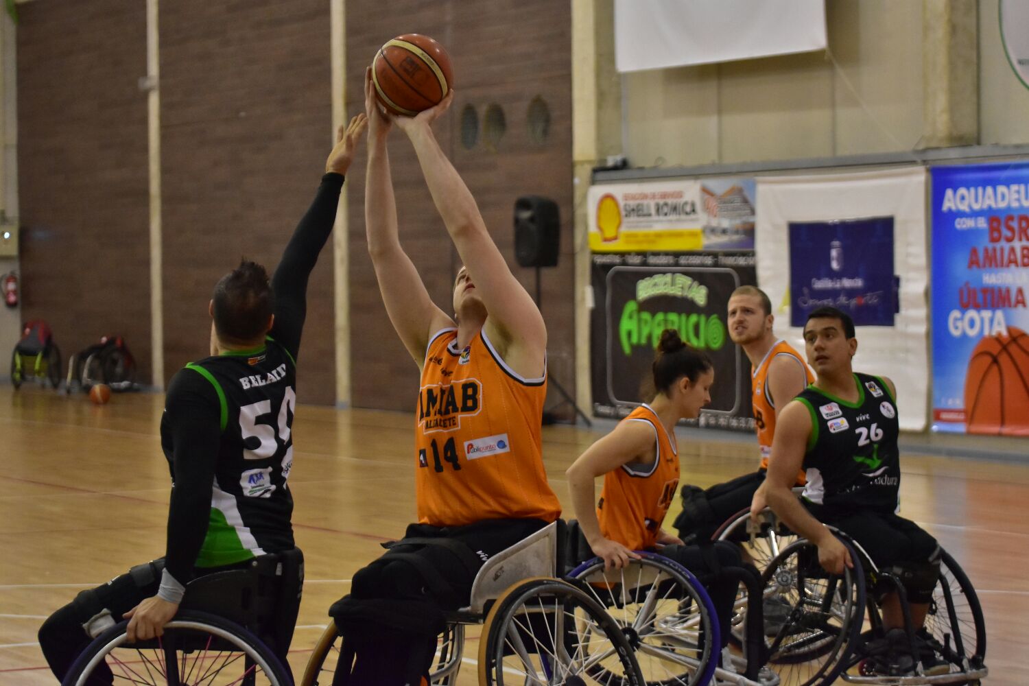 El BSR Amiab Albacete sufri&oacute; su primera derrota de la temporada, ante el Mideba Extremadura (64-78)