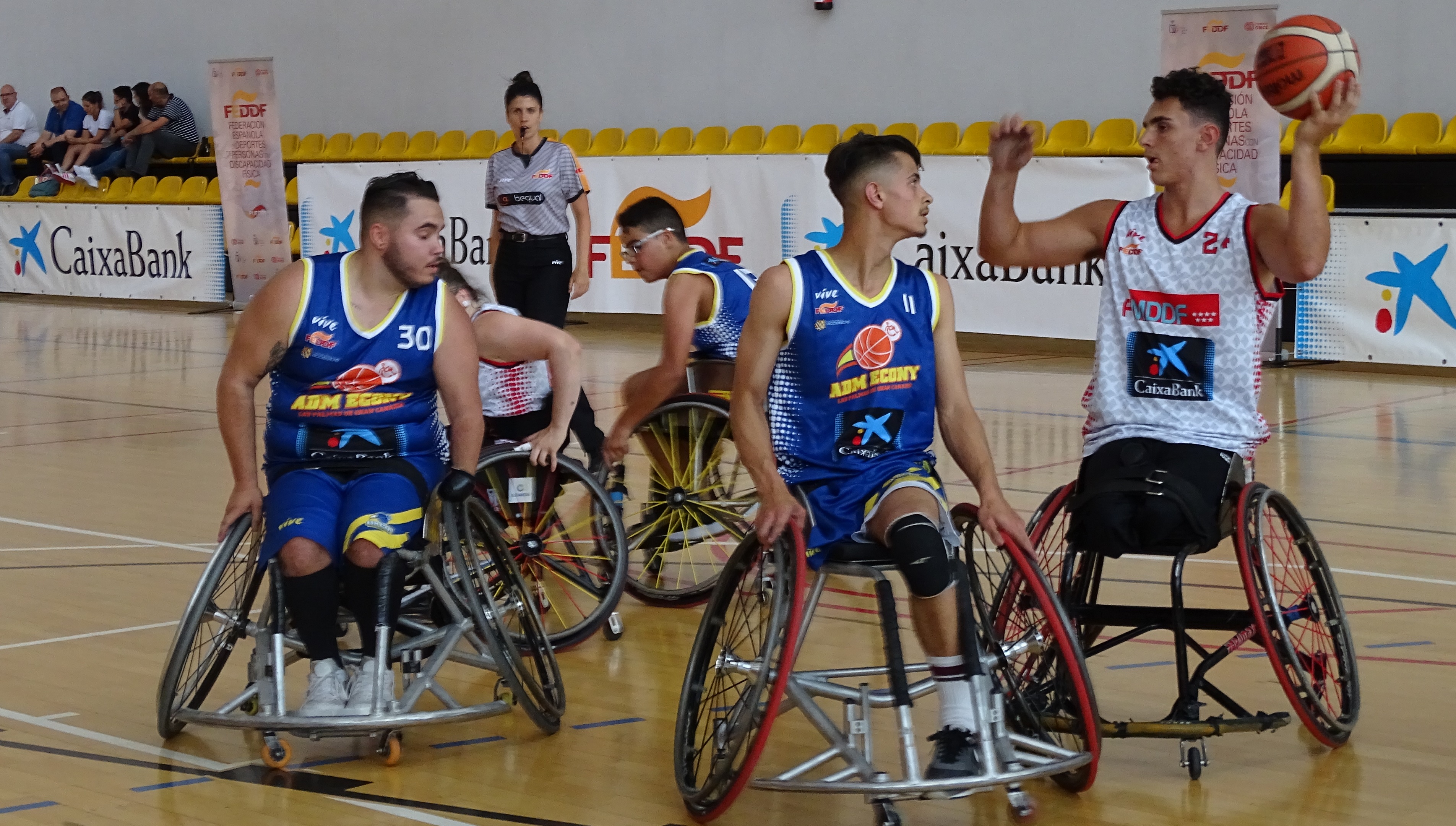 Madrid, primer l&iacute;der del Campeonato de Escuelas de Baloncesto en Silla de Ruedas CaixaBank