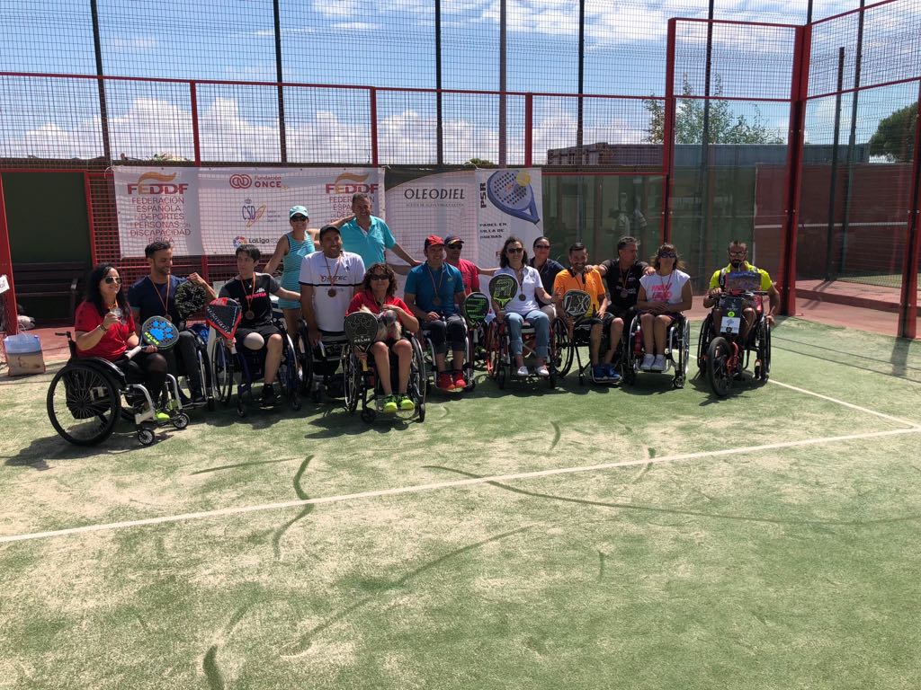 &Oacute;scar Agea y Edorta de Anta y Marival Fern&aacute;ndez Y Diana Cantalejo se proclaman campeones de Espa&ntilde;a de p&aacute;del en silla de ruedas