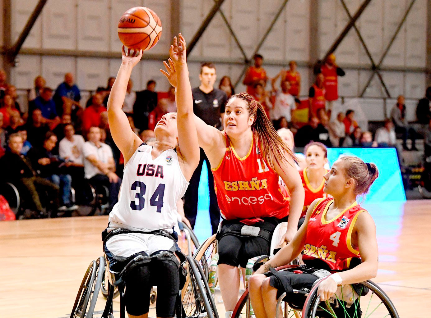 Espa&ntilde;a femenina jugar&aacute; por la s&eacute;ptima plaza del Mundial tras sacar los colores a Estados Unidos