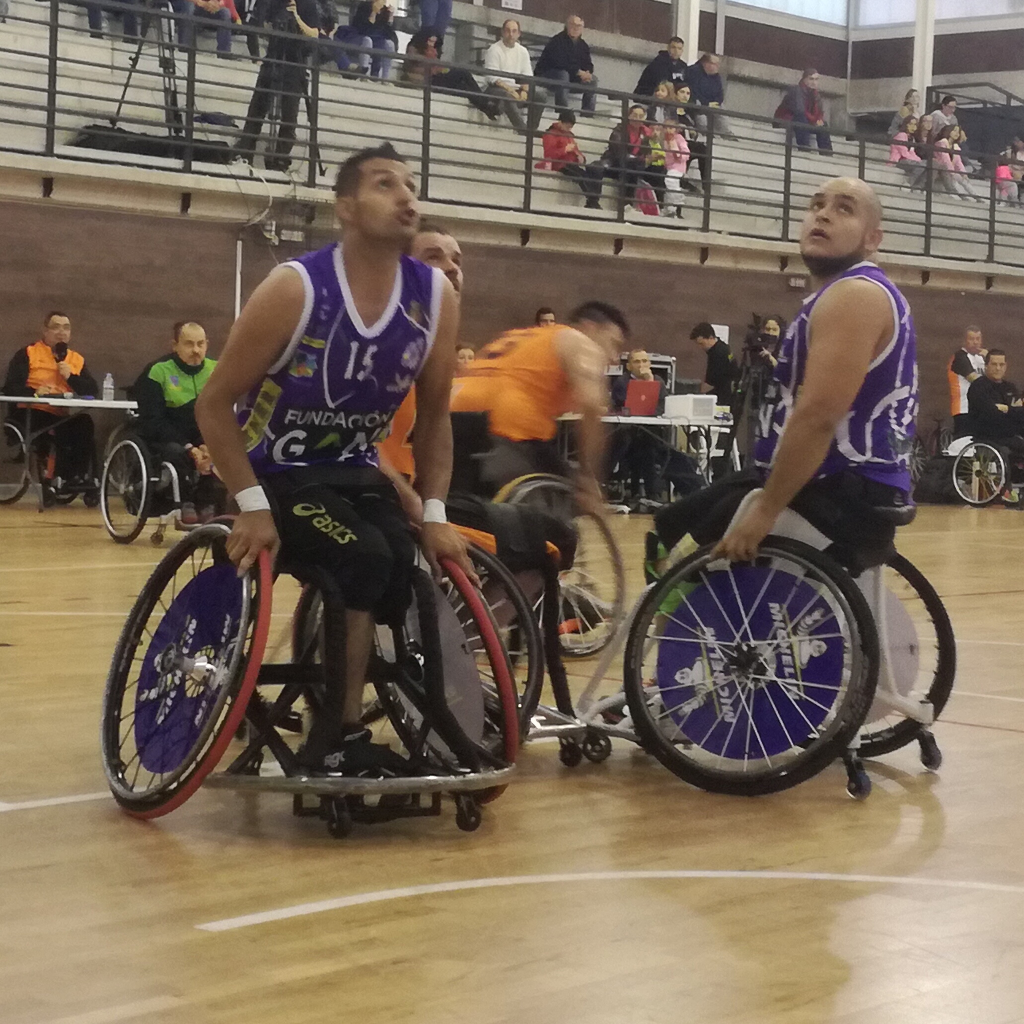 Liga BSR - DIV. HONOR (cr&oacute;nica Fundaci&oacute;n Grupo Norte): Amiab Albacete 72 /// Fundaci&oacute;n Grupo Norte 53