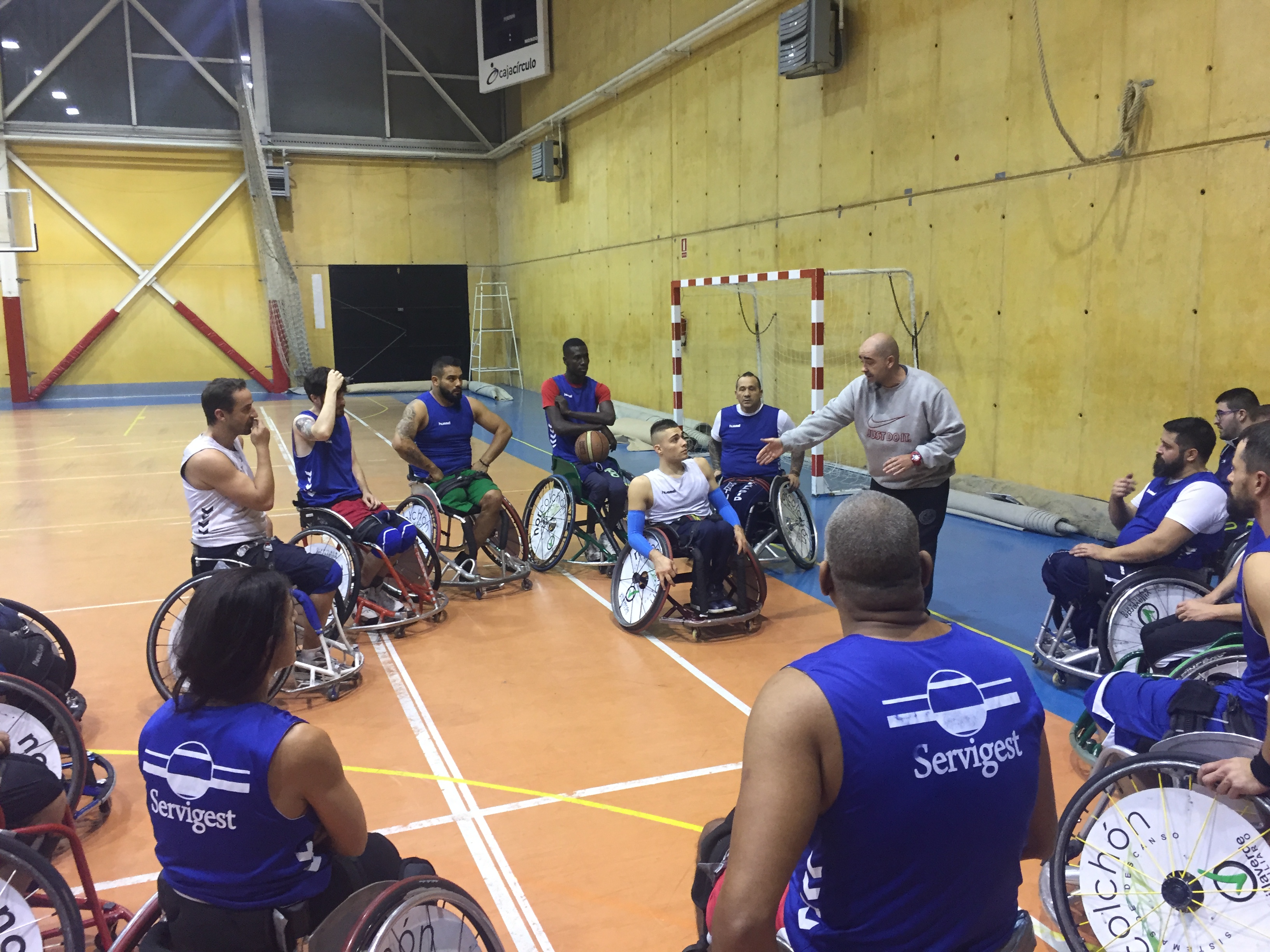 Liga BSR - 1a DIV. (Cr&oacute;nica Servigest): Nueva exhibici&oacute;n defensiva del Servigest