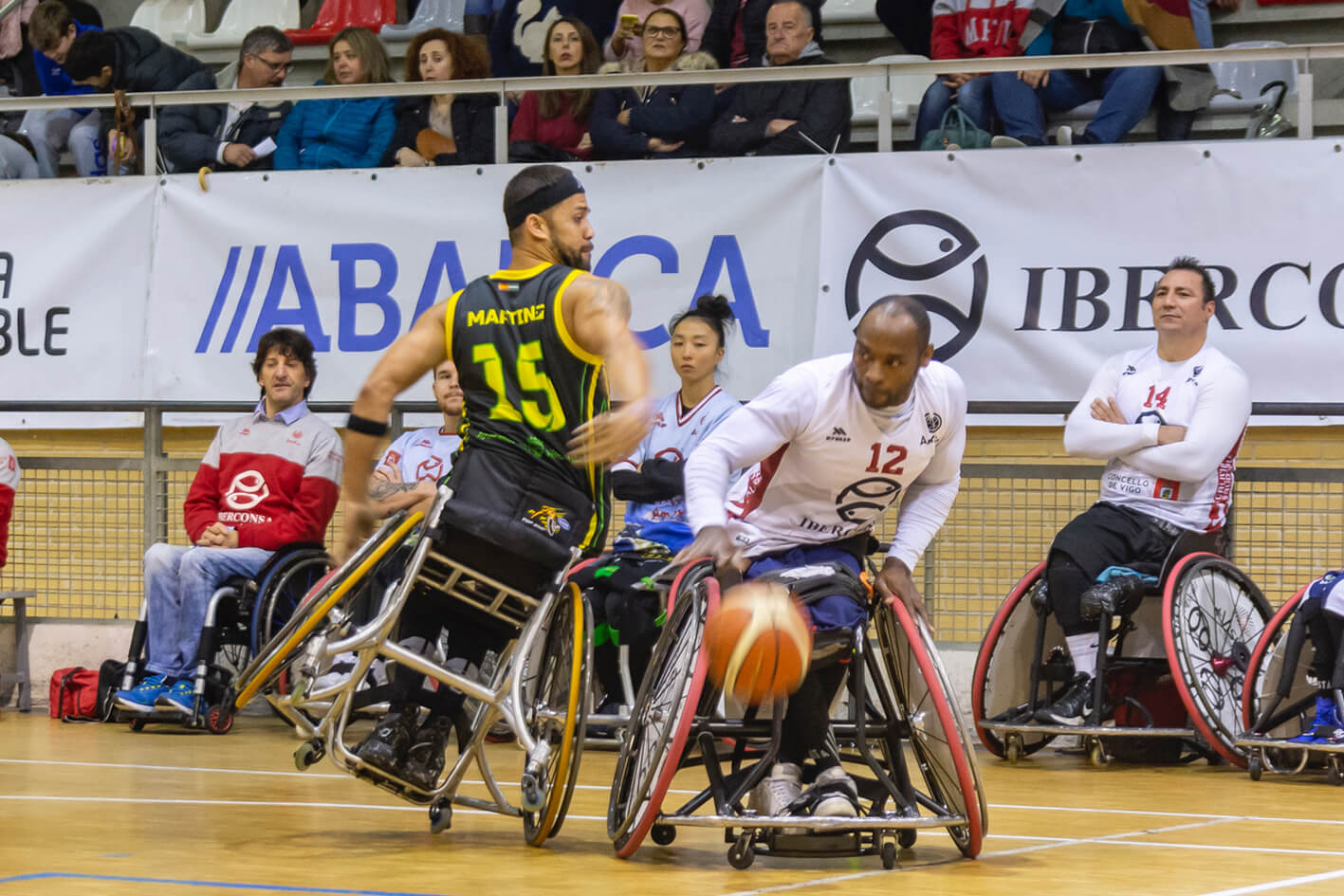 Liga BSR - DIV. HONOR (cr&oacute;nica Amfiv):   El Iberconsa Amfiv reacciona a tiempo para iniciar con victoria la segunda vuelta
