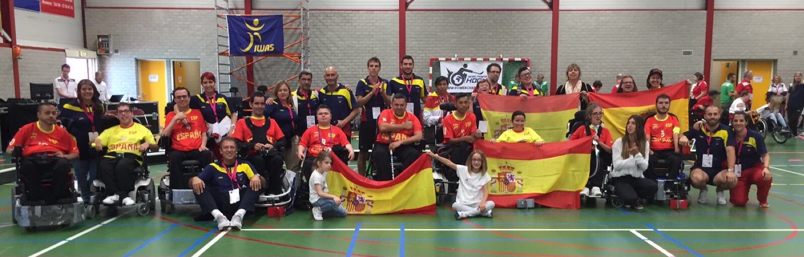 Espa&ntilde;a termina el europeo de Powerchair Hockey con el reconocimiento de todos los equipos participantes y p&uacute;blico, a la entrega e ilusi&oacute;n en su primera participaci&oacute;n 