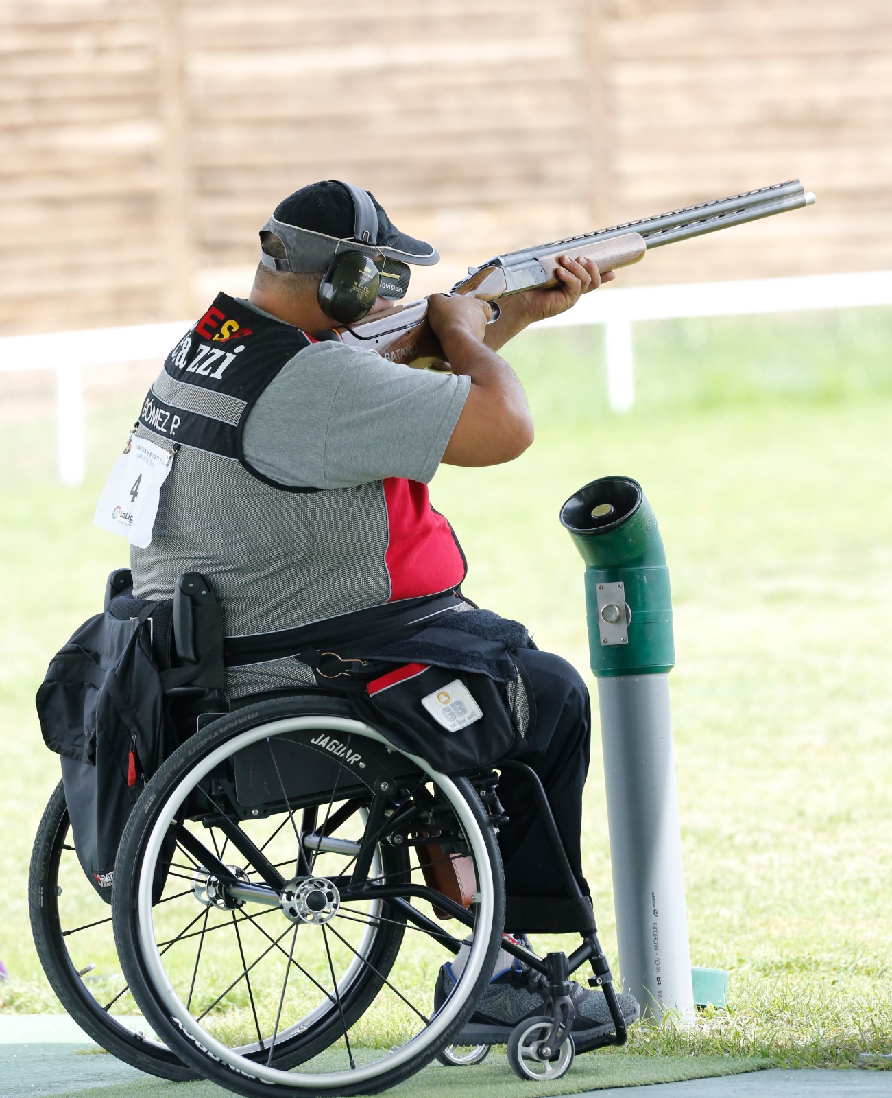 Seis deportistas de la FEDDF en la Copa del Rey de tiro en Granada