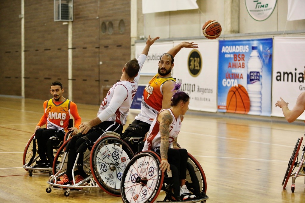 Bidaideak sigue firme hac&iacute;a el t&iacute;tulo con Amiab y ACE Gran Canaria al acecho