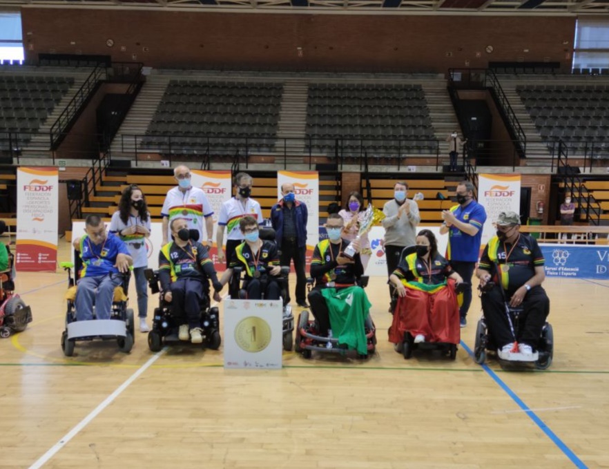 ADB Barber&aacute;, campe&oacute;n de Espa&ntilde;a de clubes de hockey en silla de ruedas el&eacute;ctrica