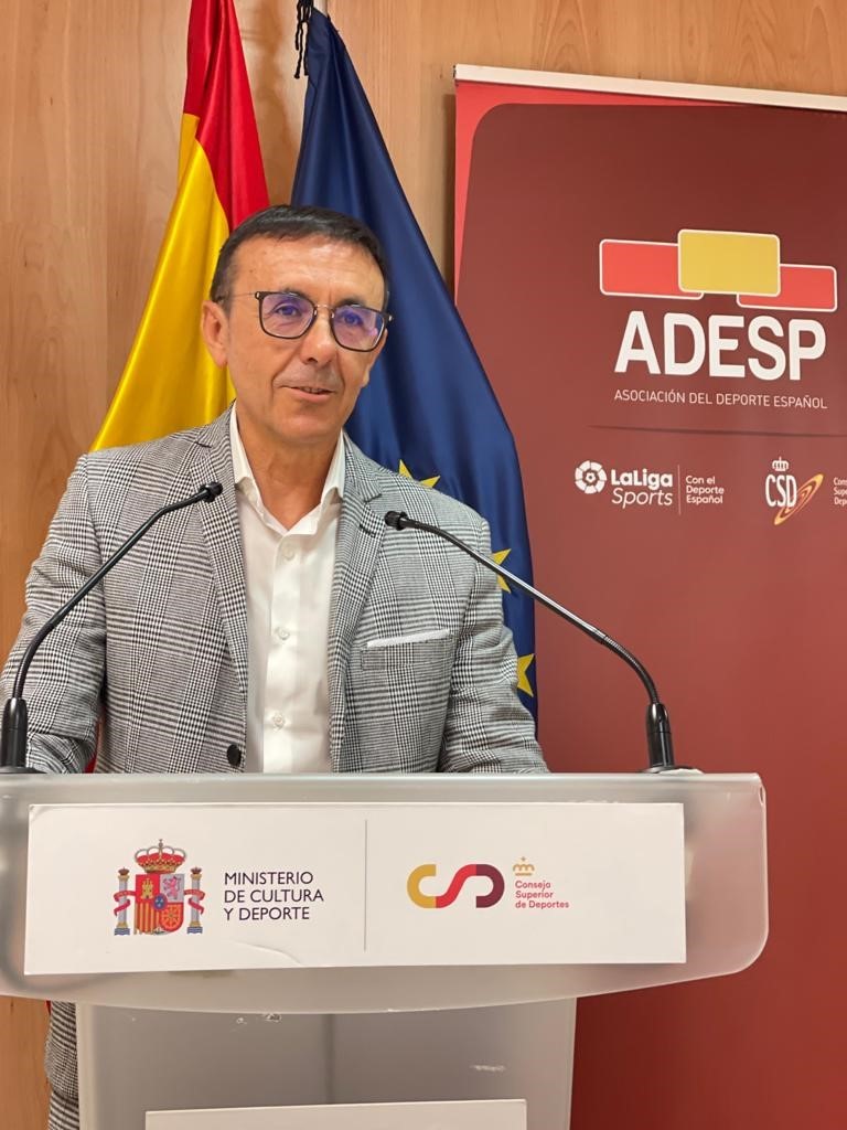 Jos&eacute; Hidalgo, reelegido presidente de ADESP