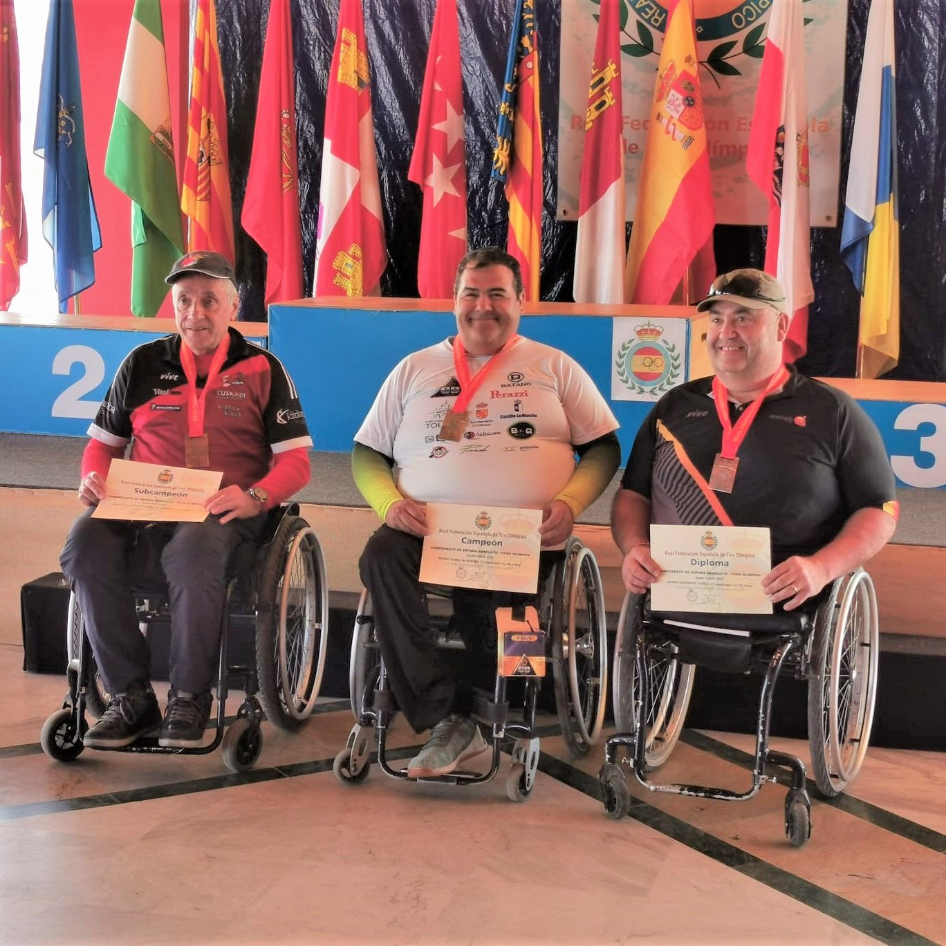 Antonio Fern&aacute;ndez, Melit&oacute;n Bri&ntilde;as y Pedro G&oacute;mez Albendea, campeones de Espa&ntilde;a de tiro