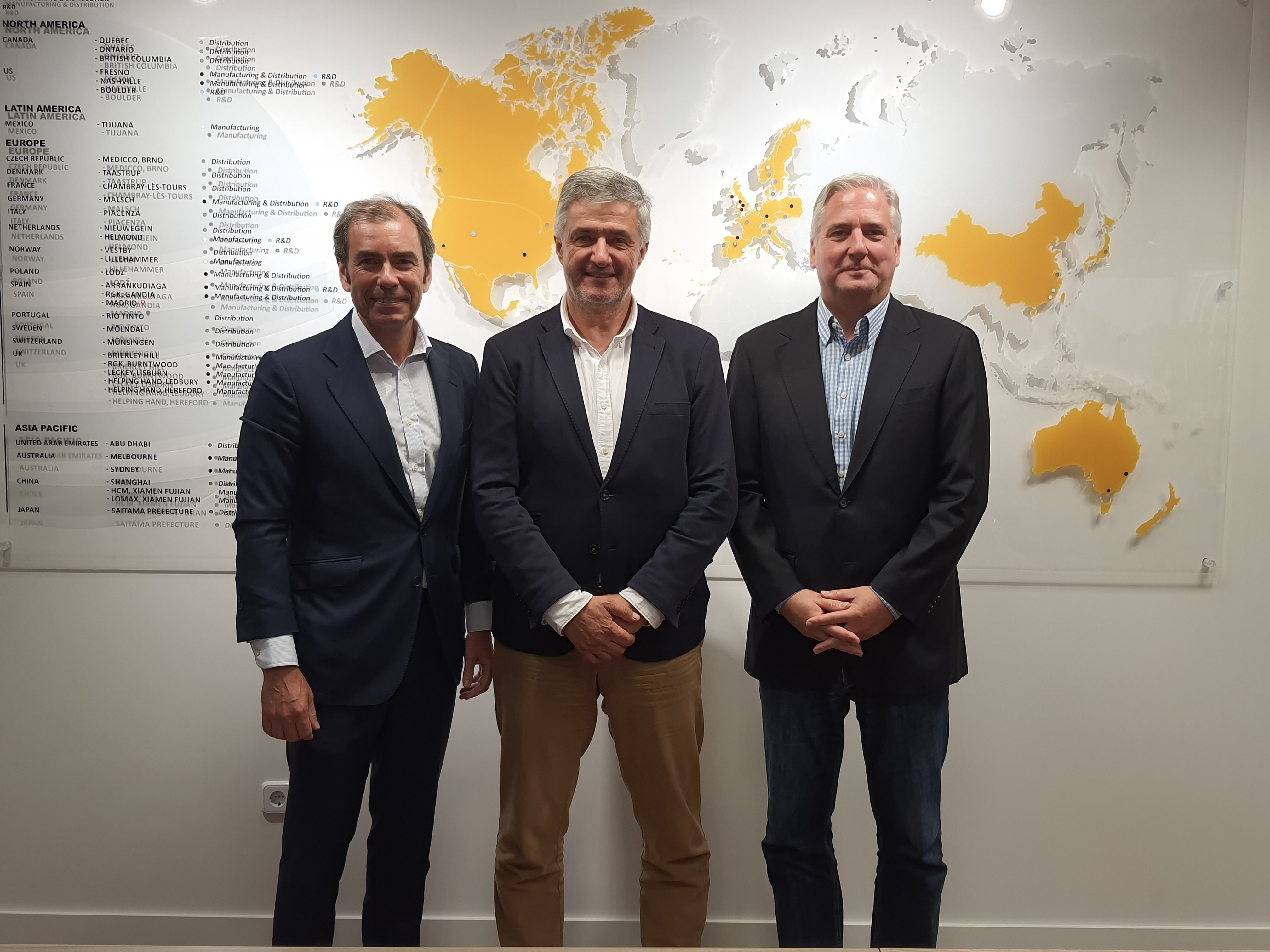 La FEDDF y Sunrise Medical firman un acuerdo de patrocinio para potenciar el baloncesto en silla