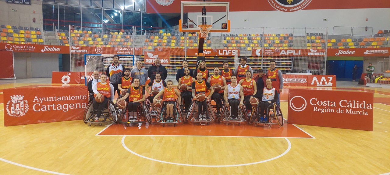 Las selecciones espa&ntilde;olas de baloncesto en silla, concentradas en Cartagena