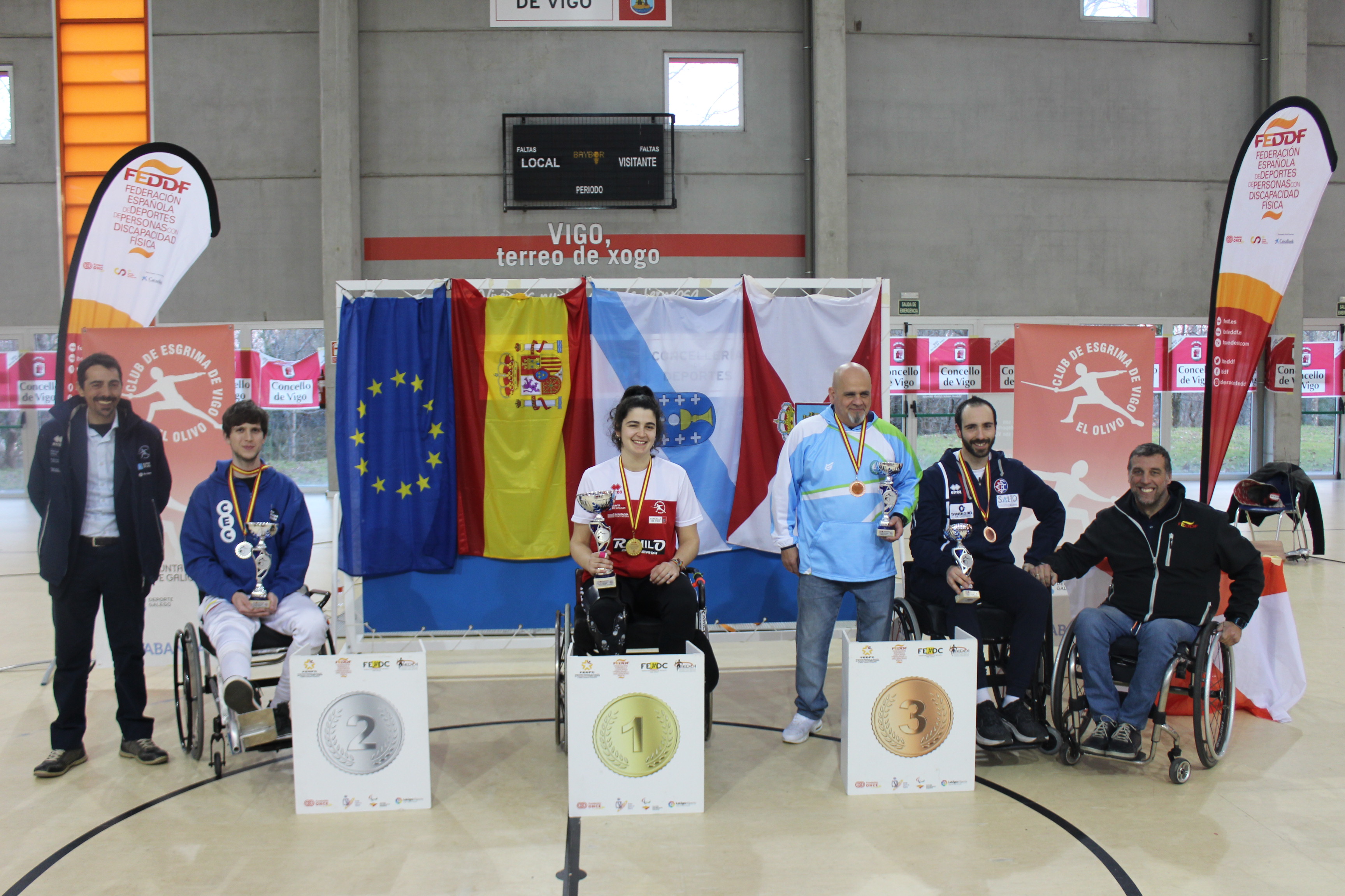 Judith Rodr&iacute;guez y Alex Prior, ganadores en Vigo