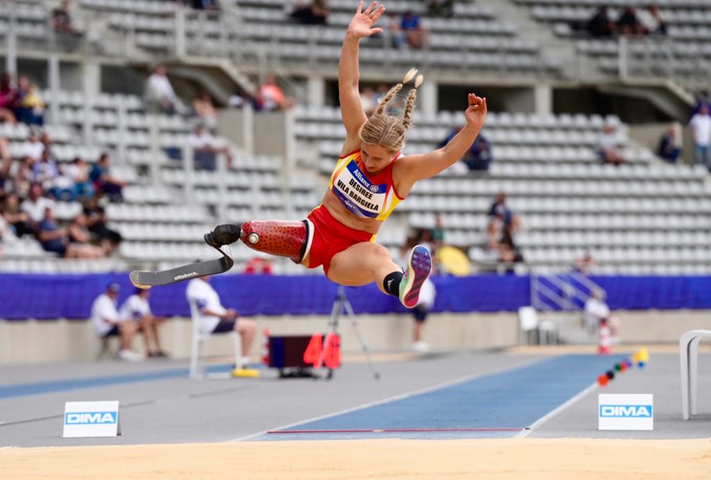 Desir&eacute;e Vila, quinta en salto de longitud en el Mundial de Par&iacute;s