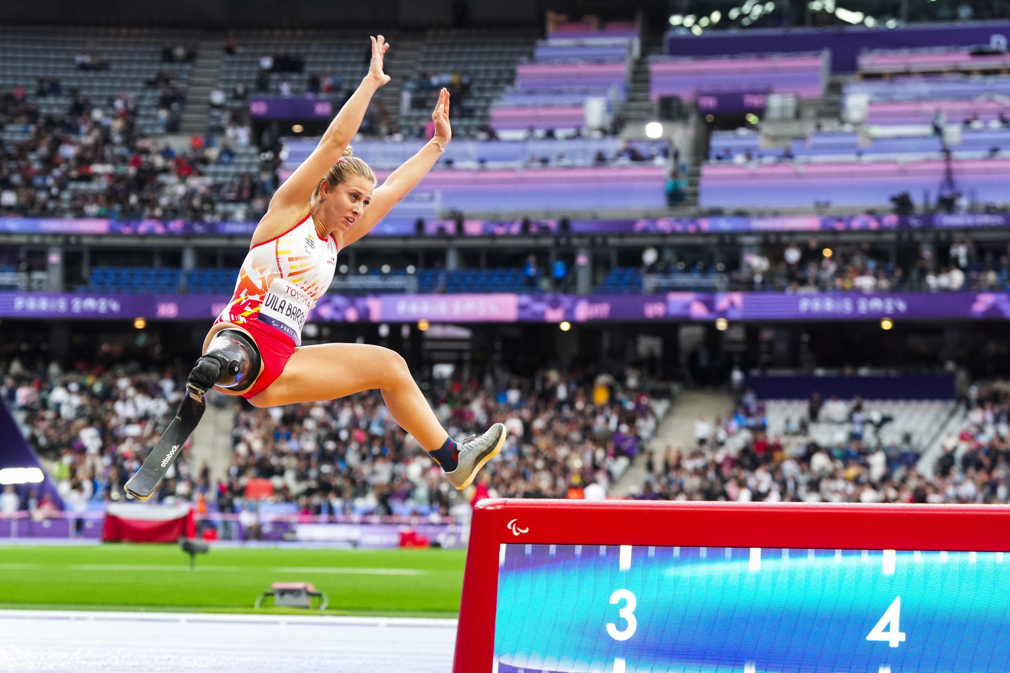 Desir&eacute;e Vila, novena en la final de longitud